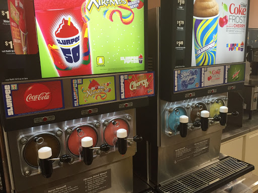 Convenience Store «7-Eleven», reviews and photos, 673 State St, Madison, WI 53703, USA