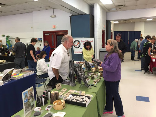 Gift Shop «Stone Hut Fossil Shop», reviews and photos, 1184 FM 205, Glen Rose, TX 76043, USA