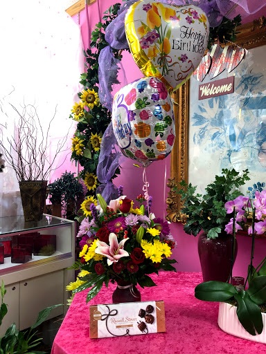 Florist «Elite Floral & Gift Shoppe», reviews and photos, 504 N Alafaya Trail #109, Orlando, FL 32828, USA