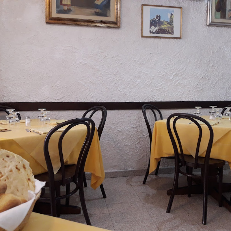 Trattoria La Tana