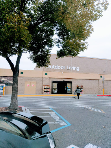 Discount Store «Walmart», reviews and photos, 3680 W Shaw Ave, Fresno, CA 93711, USA