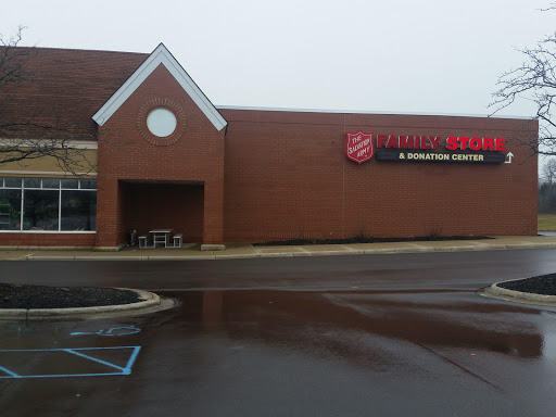 Thrift Store «The Salvation Army Family Store & Donation Center», reviews and photos, 6555 Sashabaw Rd, Village of Clarkston, MI 48346, USA