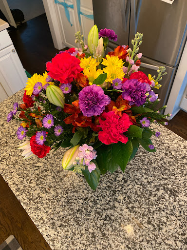 Florist «Paragon Flowers West», reviews and photos, 323 Walnut St, St Charles, IL 60174, USA