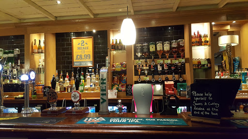 Heathley Park - Pub & Grill