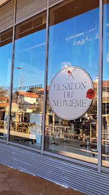 Le salon du neuvième à Marseille