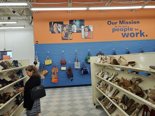 Donations Center «Goodwill of North Georgia: Northlake Store and Donation Center», reviews and photos
