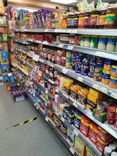 Craig Cefn Parc Stores - Supermarket
