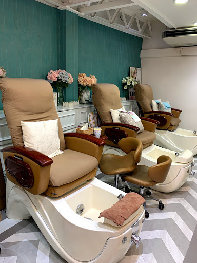 Turquoise Nail Salon