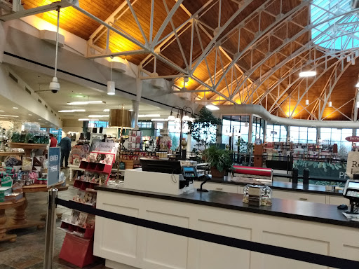 Shopping Mall «The Mall At Lexington Green», reviews and photos, 161 Lexington Green Cir, Lexington, KY 40503, USA