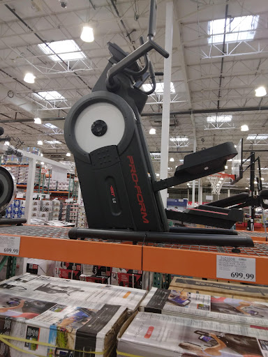 Warehouse store «Costco Wholesale», reviews and photos, 5901 Redwood Dr, Rohnert Park, CA 94928, USA