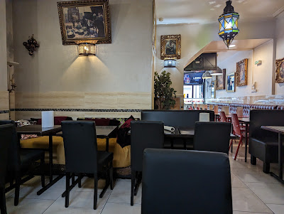 Le Riyad khalti à Asnières-sur-Seine