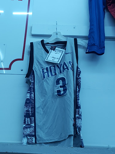 Thrift Store «Village Discount Outlet Store 09», reviews and photos, 4020 W 26th St, Chicago, IL 60623, USA