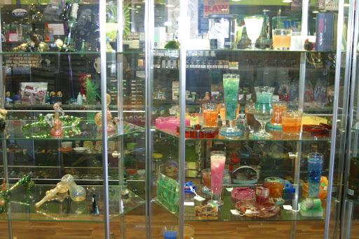 Tobacco Shop «Hypnotized Smoke Shop», reviews and photos, 2967 Patterson Rd, Florissant, MO 63031, USA