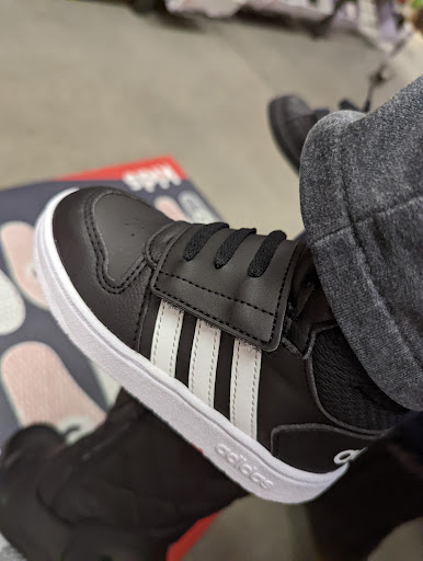 Shoe Store «Famous Footwear», reviews and photos, 2735 Harrison Ave NW, Olympia, WA 98502, USA