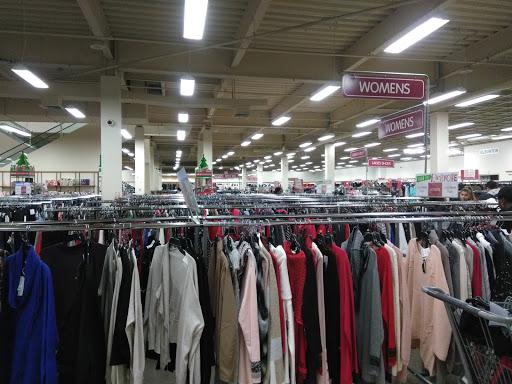 Clothing Store «Burlington Coat Factory», reviews and photos, 5500 Sunrise Hwy, Massapequa, NY 11758, USA