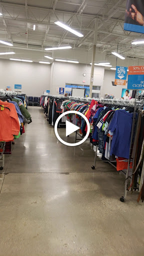 Thrift Store «Goodwill Store & Donation Center», reviews and photos, 1020 N Rohlwing Rd, Addison, IL 60101, USA