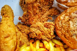 Chick'in Wins Fried Chicken image