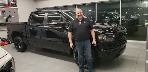 Car Dealer «Bill Estes Chrysler Dodge Jeep Ram», reviews and photos, 745 E 56th St, Brownsburg, IN 46112, USA