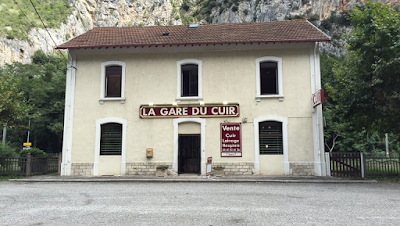 La Gare Du Cuir Et de la Laine à Ornolac-Ussat-les-Bains