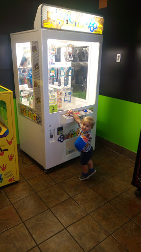 Shopping Mall «Janaf Shopping Yard», reviews and photos, 5900 E Virginia Beach Blvd, Norfolk, VA 23502, USA