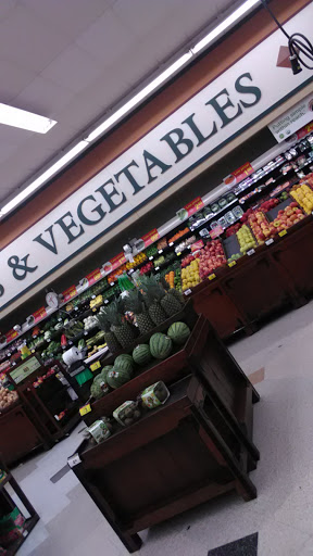 Grocery Store «Kroger», reviews and photos, 301 S Ellington Pkwy, Lewisburg, TN 37091, USA