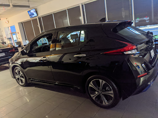 Nissan Dealer «Nissan of Garden City», reviews and photos