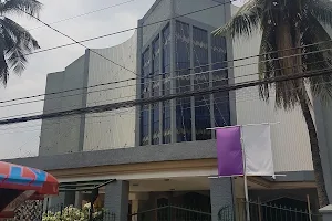 Holy Family Parish Church - Parang, Marikina City (Diocese of Antipolo) image