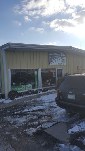 Tire Shop «Discount Tire and Wheel», reviews and photos, 2006 E Lincoln Way, Ames, IA 50010, USA