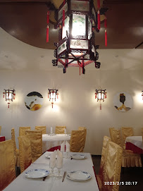 Atmosphère du Restaurant chinois à emporter Le Mandarin 大華飯店 à Marseille - n°8