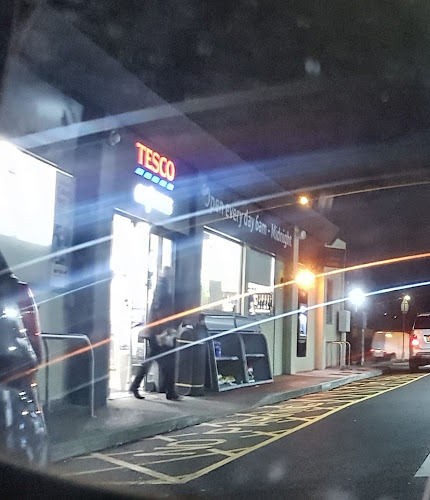 Reviews of Tesco Esso Express in Swansea - Supermarket