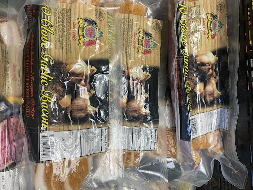 Gourmet Grocery Store «Nodines Gourmet Store», reviews and photos, 39 North St, Goshen, CT 06756, USA