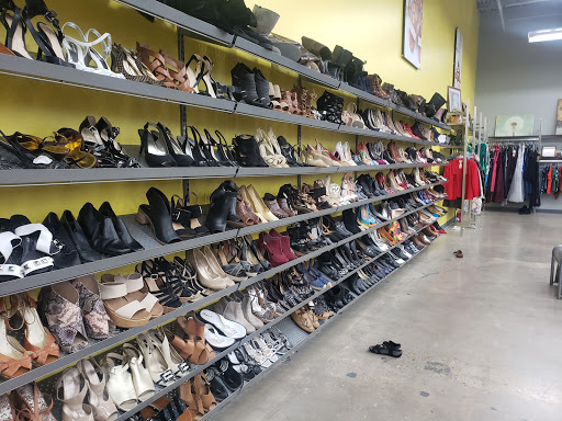 Thrift Store «Goodwill», reviews and photos