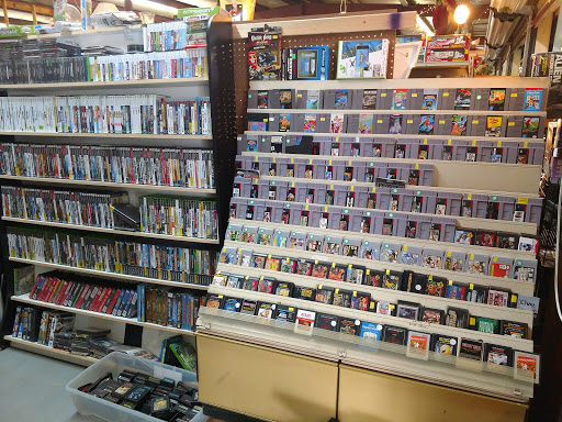 Flea Market «Dixie 400 Flea Market», reviews and photos, 4750 Settingdown Cir, Cumming, GA 30028, USA