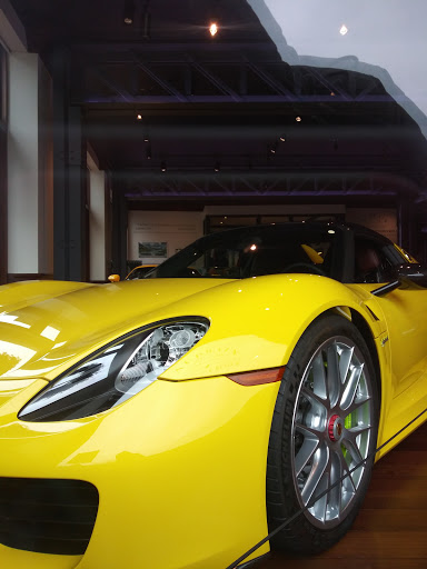 Grocery Store «Stop & Shop», reviews and photos, 250 Bellevue Ave, Newport, RI 02840, USA