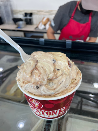 Ice Cream Shop «Cold Stone Creamery», reviews and photos, 9960 Southside Blvd #100, Jacksonville, FL 32256, USA