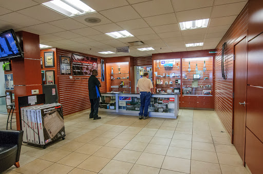 Cadillac Dealer «LaFontaine Cadillac Buick GMC», reviews and photos, 4000 Highland Rd, Highland, MI 48357, USA