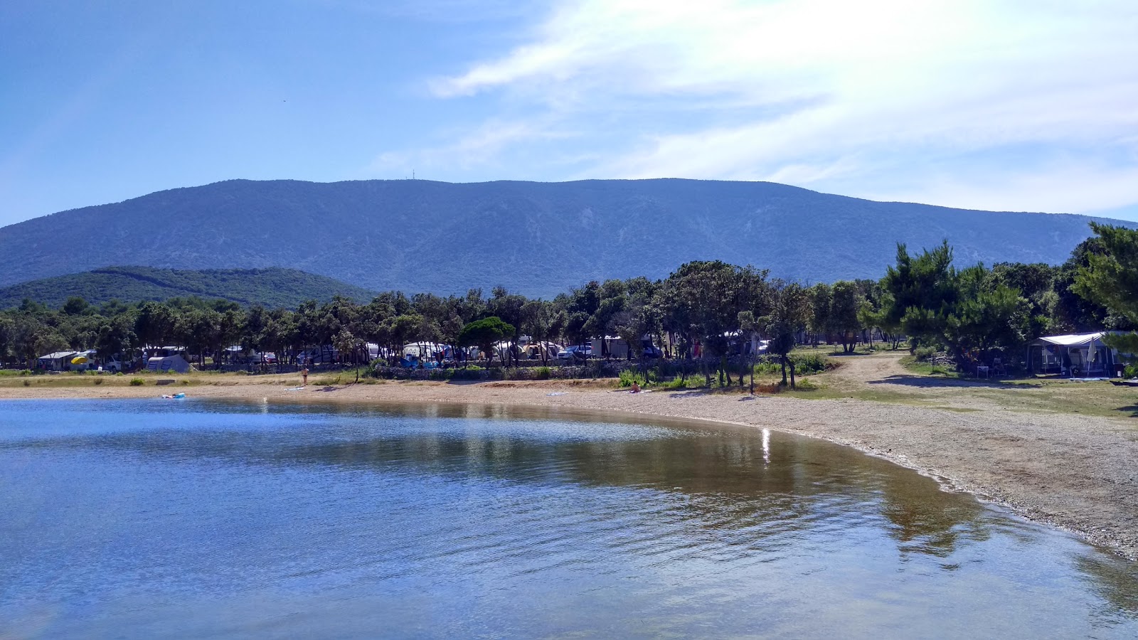 Fotografija Lopari beach z turkizna čista voda površino