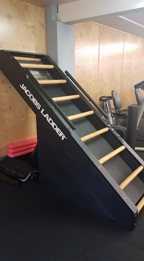 Health Club «West Coast Fitness», reviews and photos, 7522 N Lombard St, Portland, OR 97217, USA