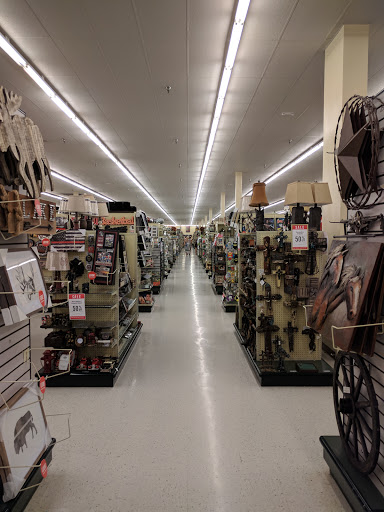 Craft Store «Hobby Lobby», reviews and photos, 120 U.S. 9, Englishtown, NJ 07726, USA