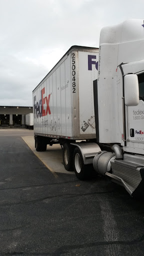 Mailing Service «FedEx Freight», reviews and photos, 10 Commerce Pkwy, West Jefferson, OH 43162, USA