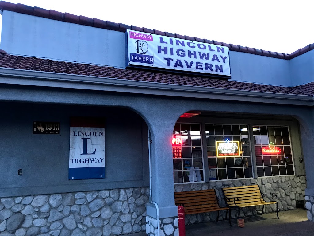 Lincoln Highway Tavern 82930