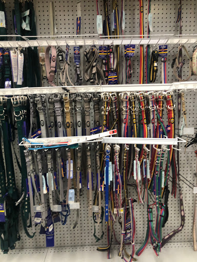 Pet Supply Store «Pet Club San Mateo», reviews and photos, 1850 S Norfolk St, San Mateo, CA 94403, USA