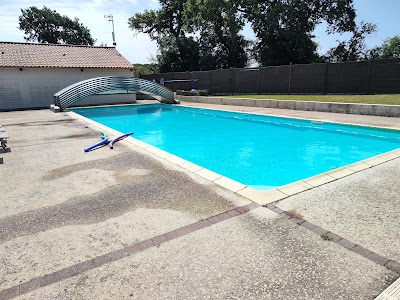 Swimming pool à Chaumes-en-Retz