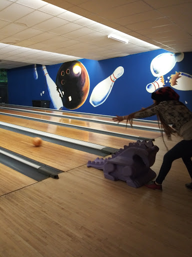 Bowling Alley «Thunder Alley», reviews and photos, 1605 S Ohio Ave, Live Oak, FL 32064, USA