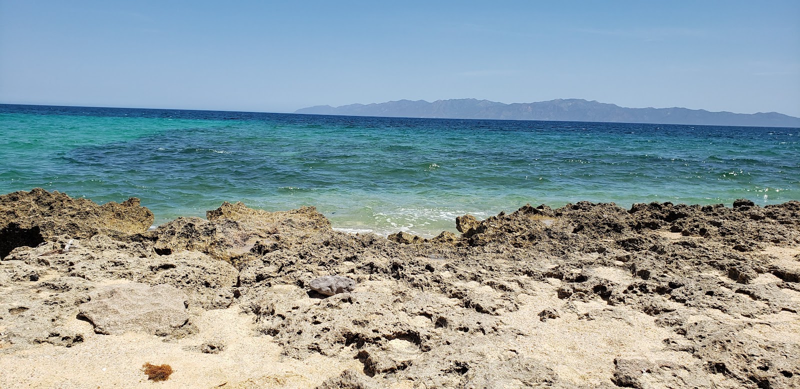 Zdjęcie Playa La Bufadora położony w naturalnym obszarze