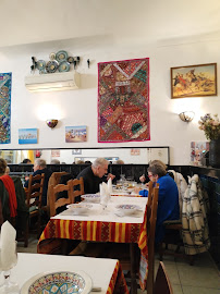 Atmosphère du Restaurant servant du couscous Restaurant Dounia Zed à Nice - n°2