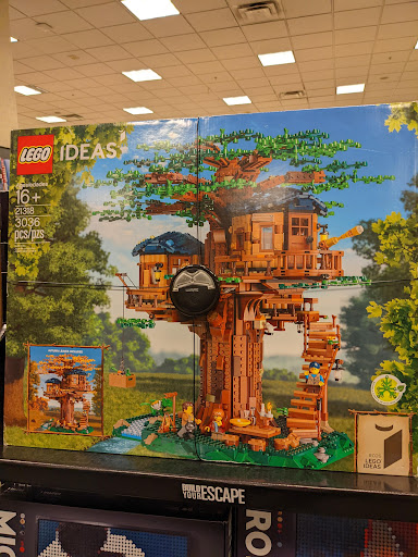 Book Store «Barnes & Noble», reviews and photos, 3120 Fairlane Dr, Allen Park, MI 48101, USA