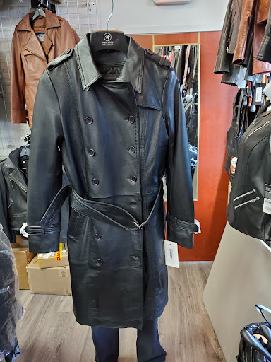 Leather Coats Store «SUNSET LEATHER», reviews and photos, 101 Airport Rd, Hartford, CT 06114, USA