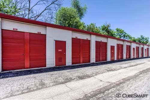 Self-Storage Facility «CubeSmart Self Storage», reviews and photos, 1551 W Algonquin Rd, Mt Prospect, IL 60056, USA