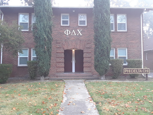 Phi Delta Chi